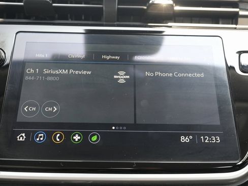 Used 2022 Chevrolet Bolt EUV Premier image 50