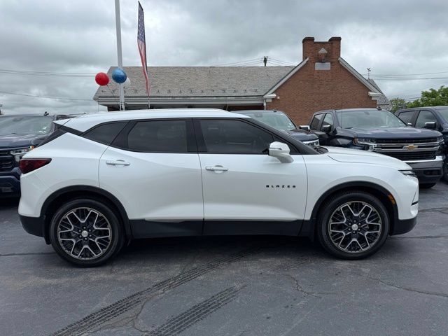 Used 2023 Chevrolet Blazer Premier w/ Enhanced Convenience Package AWD/4WD image 8