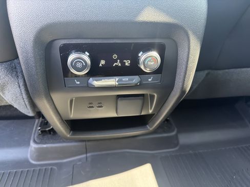 Used 2026 GMC Acadia Denali w/ Super Cruise Package AWD/4WD image 22