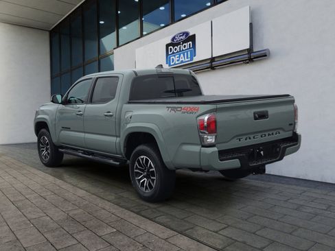 Used 2023 Toyota Tacoma TRD Sport image 5