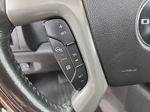 Used 2011 GMC Sierra 1500 Denali AWD/4WD image 10