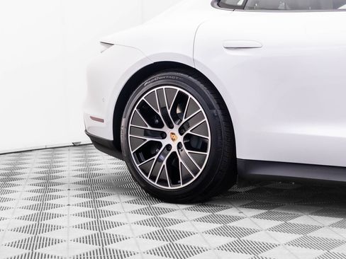 New 2026 Porsche Taycan AWD/4WD image 33