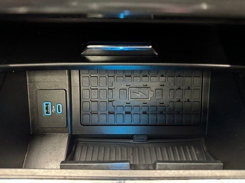 Used 2024 Ford Expedition Timberline image 10