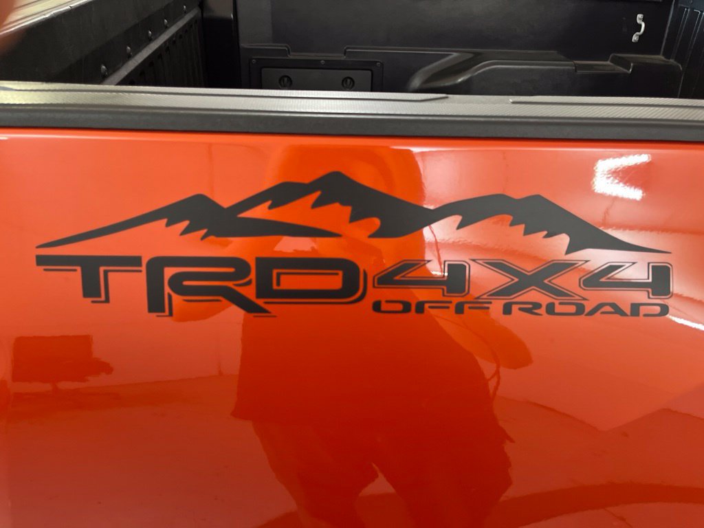 Used 2018 Toyota Tacoma TRD Off-Road AWD/4WD image 49