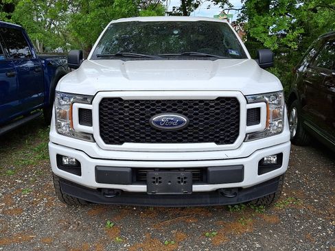Used 2019 Ford F150 XL w/ Equipment Group 101A Mid AWD/4WD image 2