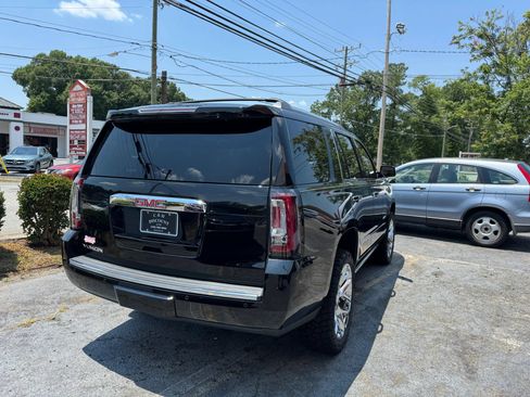 Used 2017 GMC Yukon Denali w/ Open Road Package AWD/4WD image 2