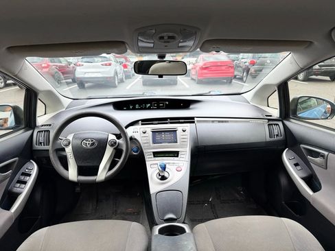 Used 2013 Toyota Prius Prime Plug-In Hybrid image 11