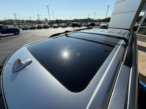 Certified 2020 Ford Expedition XLT w/ Equipment Group 202A RWD image 6