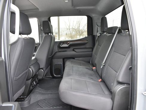 Used 2024 Chevrolet Silverado 1500 LT w/ Z71 Off-Road Package image 26