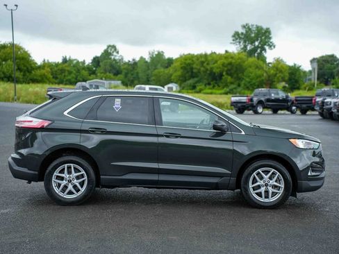 Used 2023 Ford Edge SEL w/ Convenience Package AWD/4WD image 4