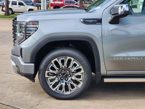 New 2025 GMC Sierra 1500 Denali Ultimate image 6