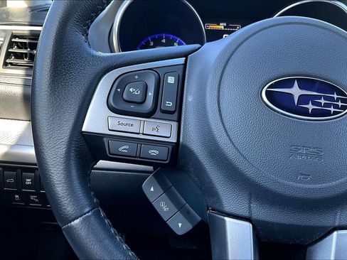 Used 2017 Subaru Outback 2.5i Premium AWD/4WD image 9