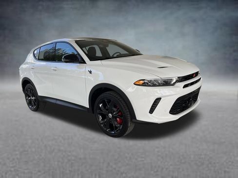 New 2023 Dodge Hornet GT Plus w/ Track Pack AWD/4WD image 2