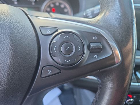 Used 2018 Buick Enclave Premium w/ Experience Buick Package image 24