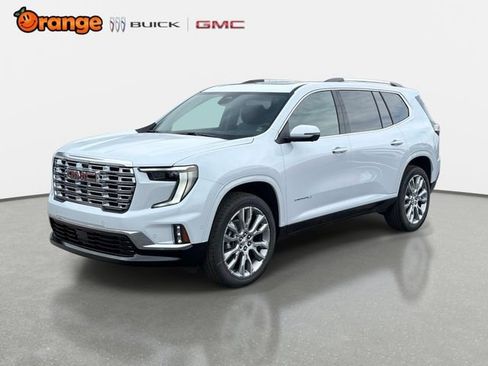 New 2026 GMC Acadia Denali w/ Super Cruise Package FWD image 7