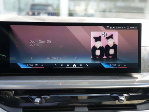 Used 2026 BMW X7 M60i image 21