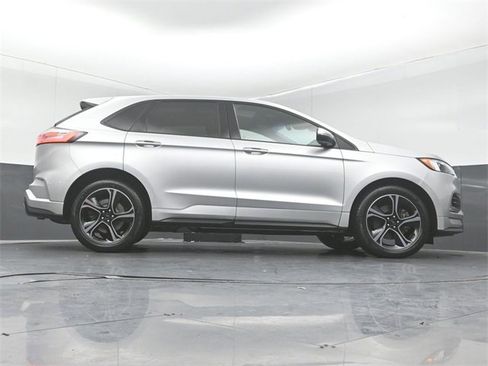 Certified 2019 Ford Edge ST w/ Convenience Package image 43