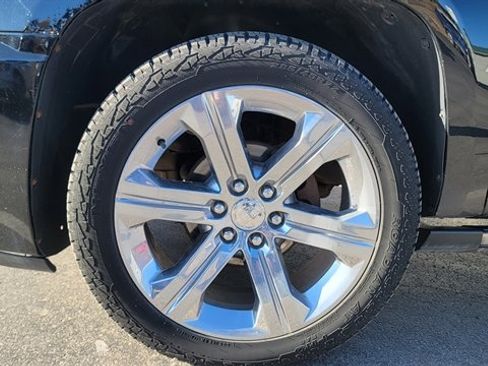 Used 2014 Cadillac Escalade ESV Platinum image 10