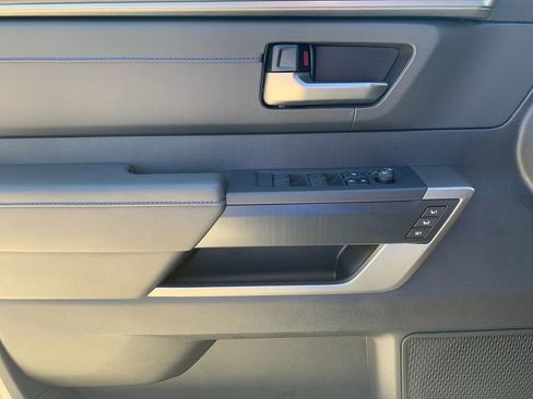 New 2026 Toyota Tundra Limited AWD/4WD image 11