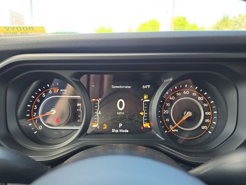 New 2026 Jeep Gladiator Willys AWD/4WD image 24