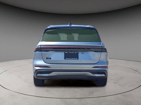 New 2025 Lincoln Nautilus Reserve w/ Jet Appearance Package image 7