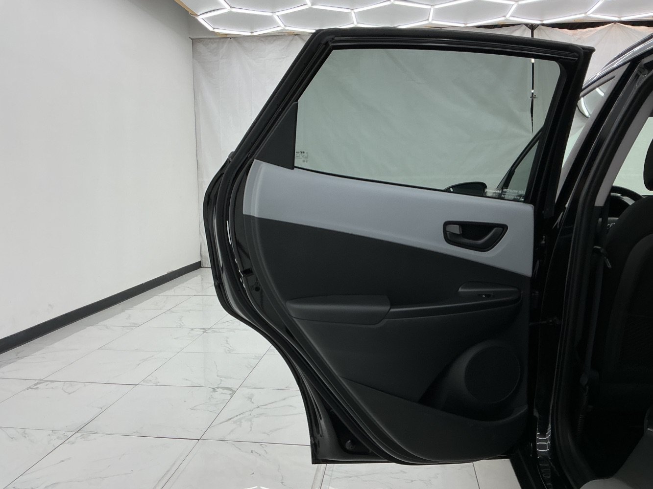 Used 2019 Hyundai Kona SEL FWD image 24