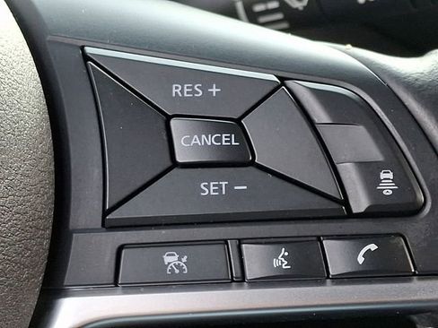 Used 2025 Nissan Sentra SV w/ All-Weather Package image 21