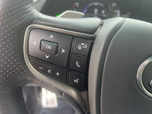 Used 2022 Lexus ES 300h F Sport image 18