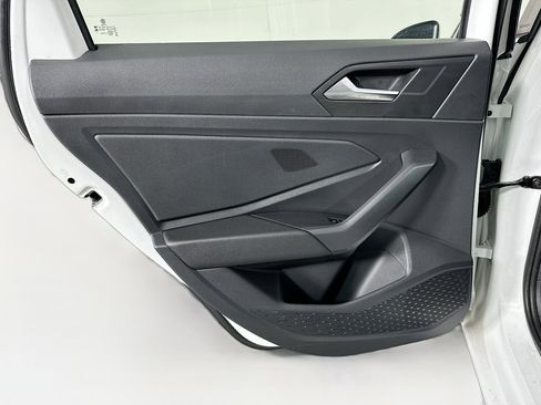 Used 2025 Volkswagen Jetta S image 25