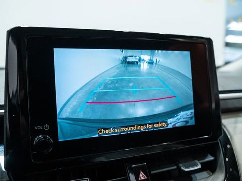 Used 2023 Toyota Corolla Cross LE image 24