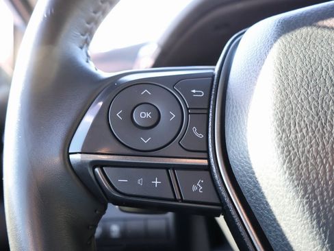 Used 2023 Toyota Camry SE image 25