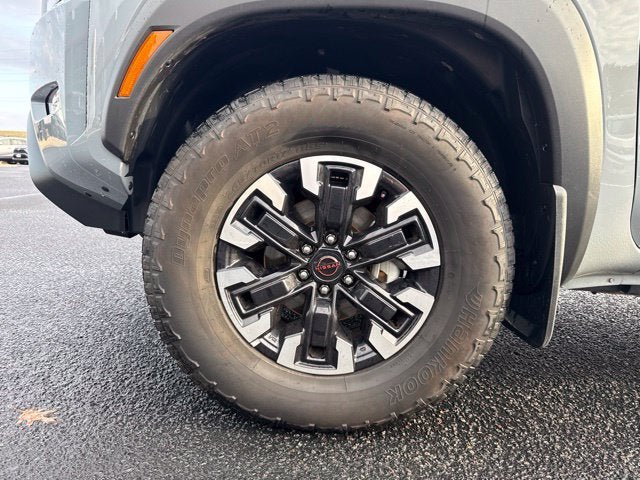 Used 2023 Nissan Frontier PRO-4X w/ Pro Convenience Package AWD/4WD image 6