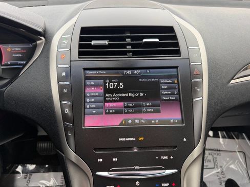 Used 2015 Lincoln MKZ Hybrid w/ Equipment Group 202A Reserve image 38