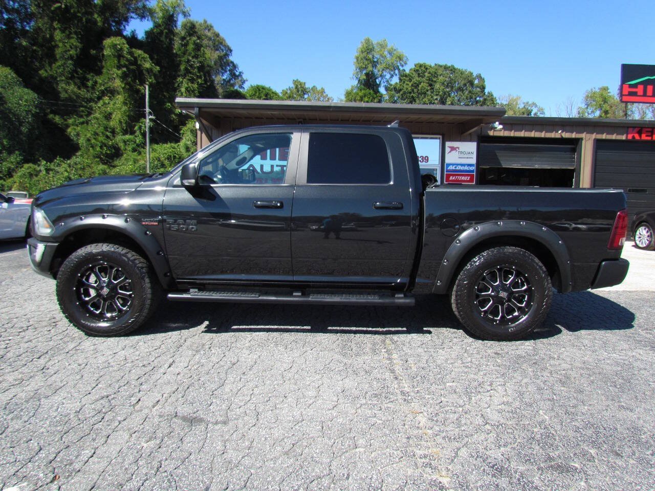 Used 2017 RAM 1500 Rebel w/ Luxury Group AWD/4WD image 2