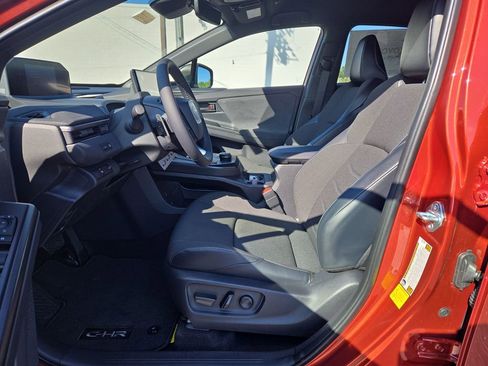New 2026 Toyota C-HR AWD/4WD image 9