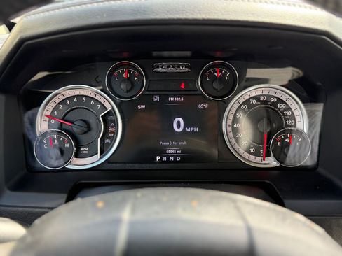 Used 2017 RAM 1500 Laramie w/ Convenience Group AWD/4WD image 7