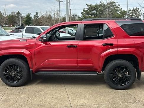 New 2026 Toyota 4Runner 4WD image 4