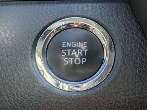 Used 2022 Toyota Camry XSE FWD image 31