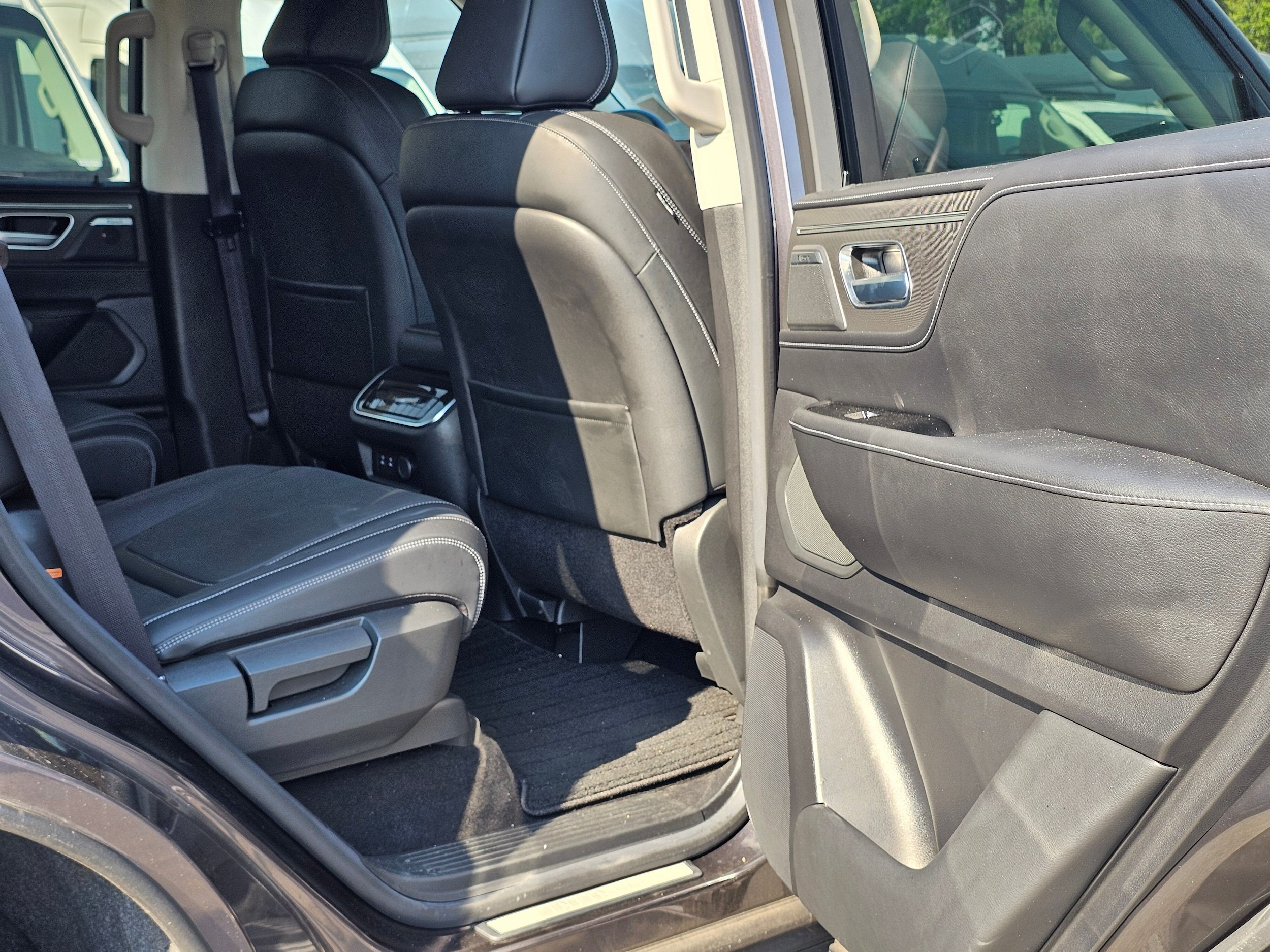 Used 2025 INFINITI QX80 Pure AWD/4WD image 15