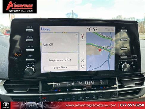 Certified 2024 Toyota Sienna XLE image 31