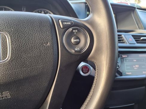 Used 2014 Honda Crosstour EX-L image 24