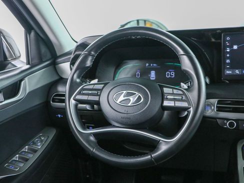Used 2025 Hyundai Palisade SEL FWD image 12