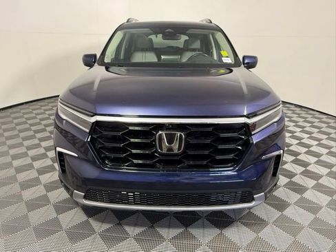 Used 2023 Honda Pilot Elite image 9