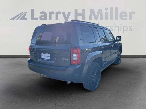 Used 2015 Jeep Patriot Sport w/ Power Value Group image 8