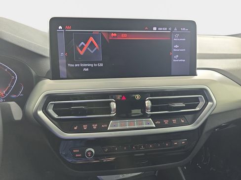 Certified 2025 BMW X4 xDrive30i w/ Premium Package AWD/4WD image 23
