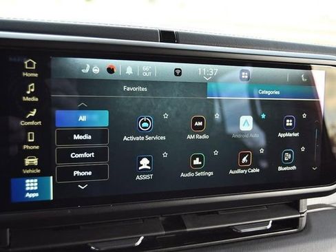 Used 2024 Jeep Wrangler Sahara image 14