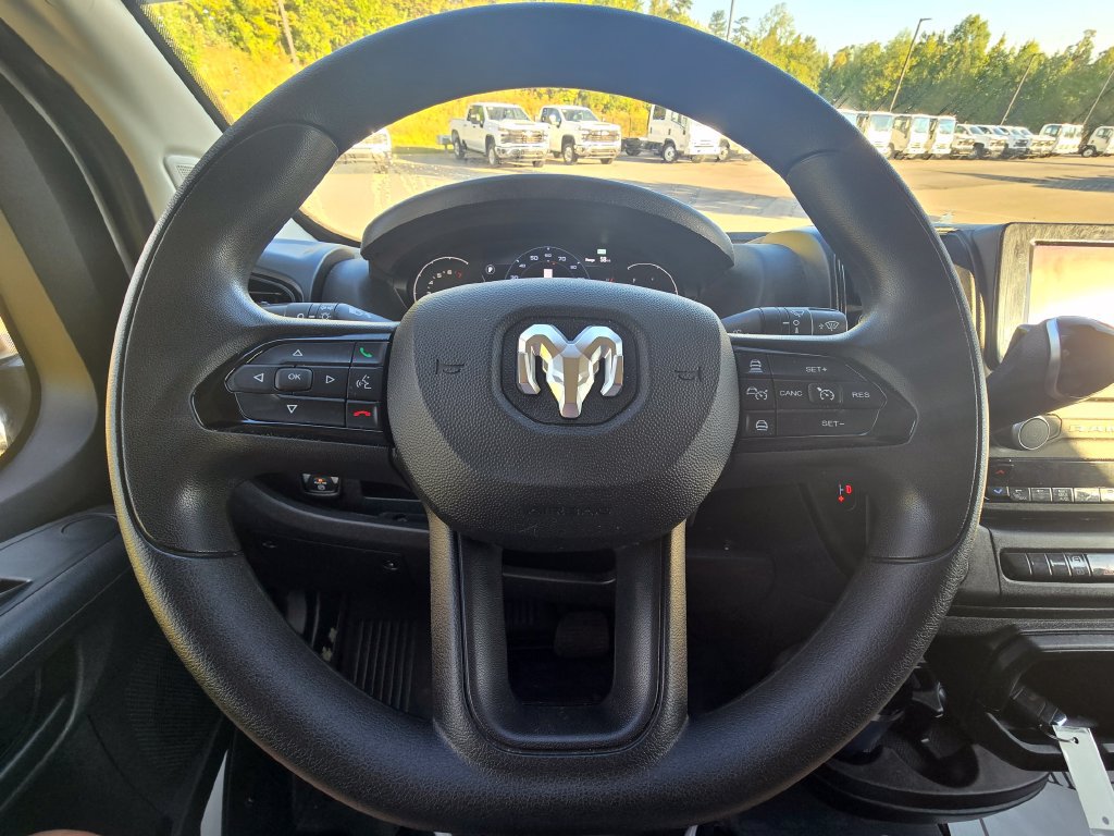 Used 2025 RAM ProMaster 2500 w/ U-Haul Equipment Group FWD image 18