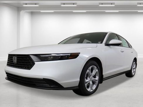 New 2026 Honda Accord LX image 7
