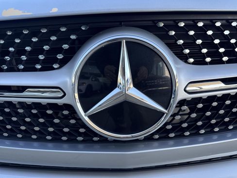 Certified 2022 Mercedes-Benz GLC 300 image 23
