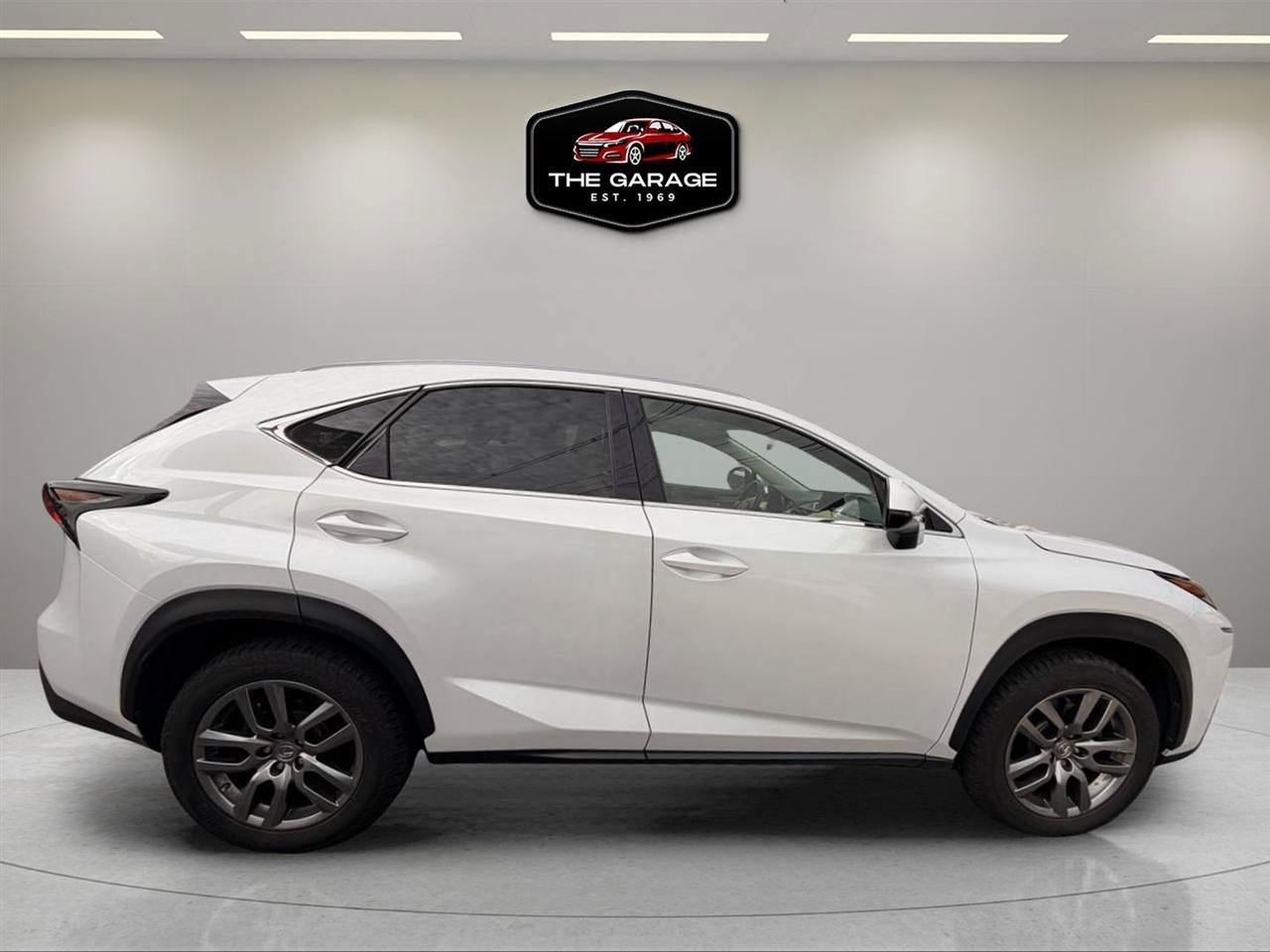 Used 2016 Lexus NX 200t AWD w/ Luxury Package image 5